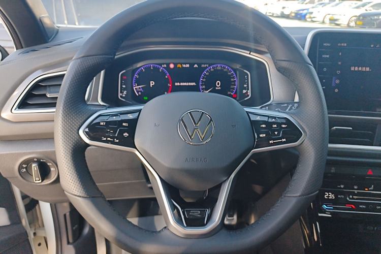 Used Volkswagen T-ROC 2023 300TSI DSG Two-Wheel-Drive Chen Guang Edition Steering Wheel