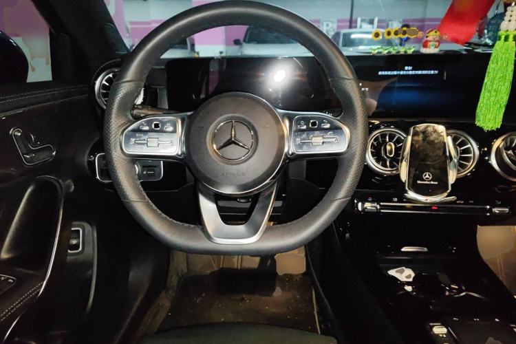 Used Mercedes-Benz A-Class 2022 A 200 L Sport Sedan Fashion Model
