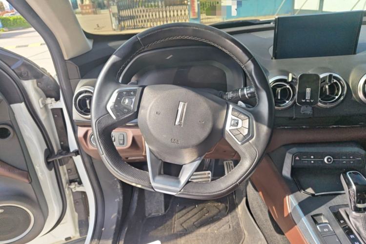 Used Wey VV7 2017 2.0T Flagship Model Steering Wheel