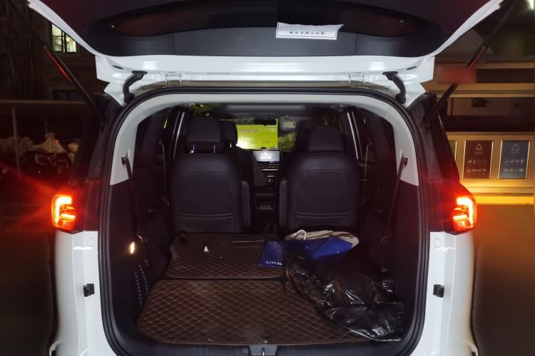 Used SAIC MAXUS G50 2020 1.5T Automatic Luxury Edition Trunk