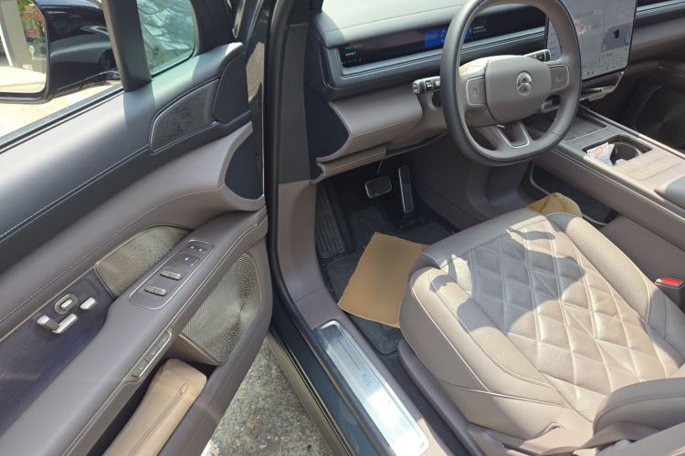 Used Nio ES8 2026 Model 6-seat Executive Luxury Edition
