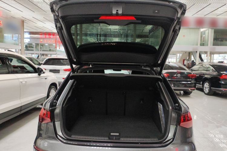 Used Audi A3 2024 Sportback 35 TFSI Fashionable Sports Model Trunk