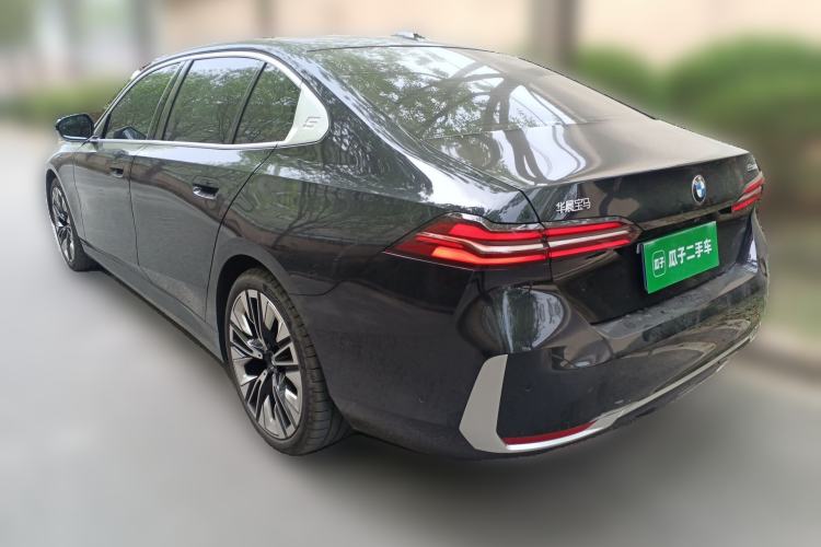 Used BMW 5 Series 2024 530Li Luxury Package Premium Edition Rear Left 45 Deg