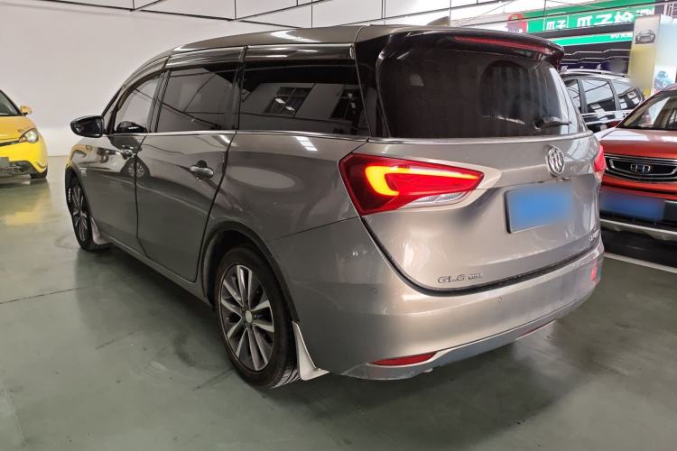 Used Buick GL6 2018 18T 6-Seater Prestige Model Exterior 2