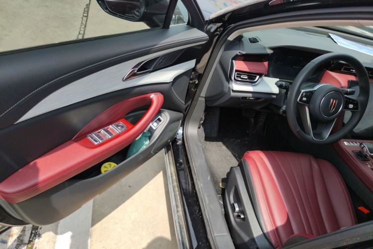 Used Hongqi H5 2025 1.5T DCT Qiyun 500 000th Unit Commemorative Edition Driver Seat