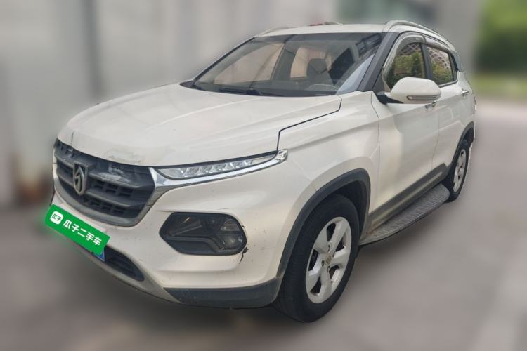 Used Baojun 510 2017 1.5L Manual Fashion Model Guazi used car, China used car export, Used car for sale, Used cars, Cheapest cars for sale