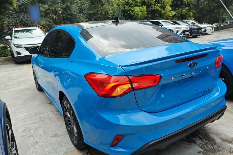 Used Ford Focus 2022 Sedan EcoBoost 180 Automatic ST Line