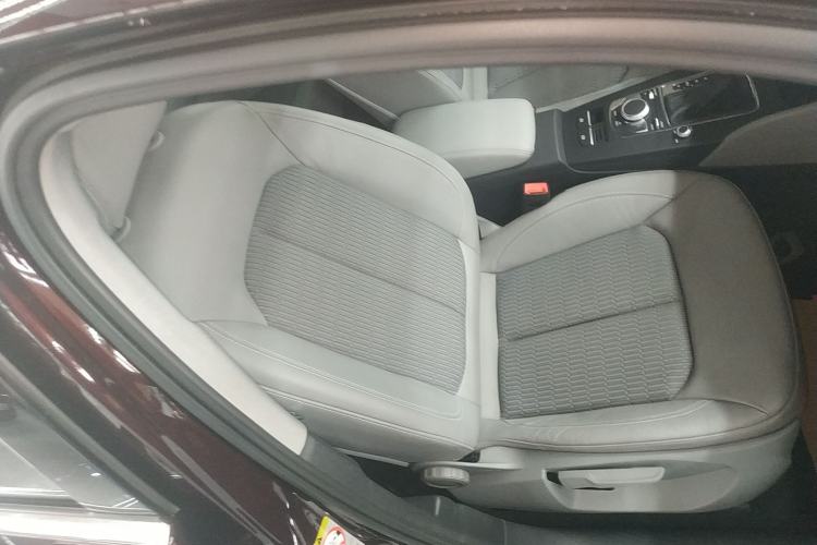 Used Audi A3 2019 Limousine 35 TFSI Fashion Edition China VI Emission Standard