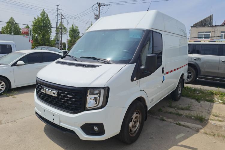 Used JMC Fushun 2022 2.0T Manual Van Short Wheelbase Mid-Height Roof 3-Seater