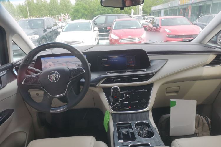 Used Buick GL8 2023 ES Lu Zun Comfort Model Center Console