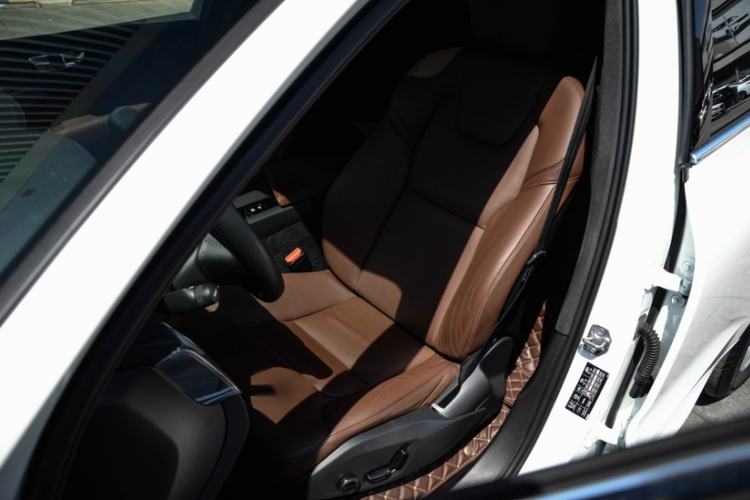 Used Volvo XC60 2019 T5 4x4 Smart Edition China VI Standard
