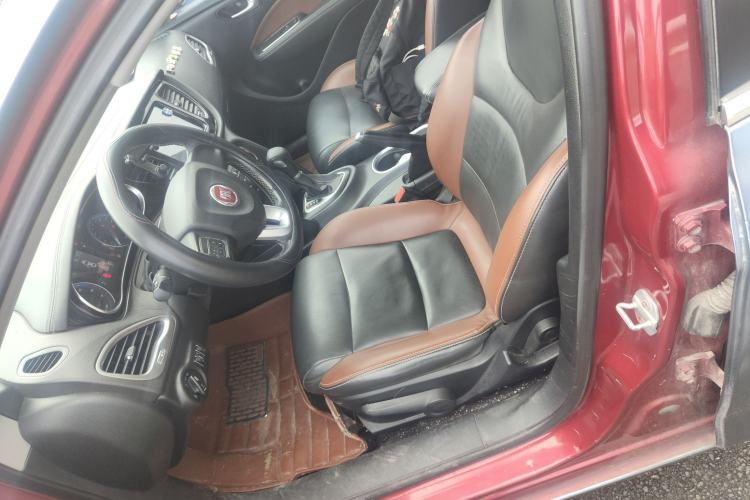 Used Fiat Viaggio 2015 1.4T Automatic Jingxiang Edition
