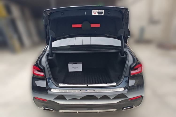 Used BMW 5 Series 2022 530Li Leading Model M Sport Package Trunk