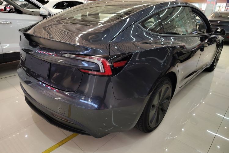 Used Tesla Model 3 2023 Rear-Wheel-Drive Version Rear Right 45 Deg