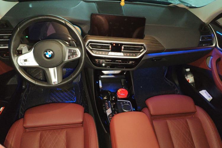 Used BMW X3 2023 Restyled xDrive30i Leading Edition M Night Sky Package Center Console