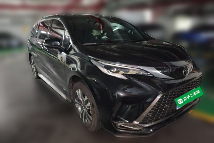 Used Toyota Granvia 2024 2.5L Hybrid Prestige PLUS Four-Wheel Drive Version Front Right 45 Deg