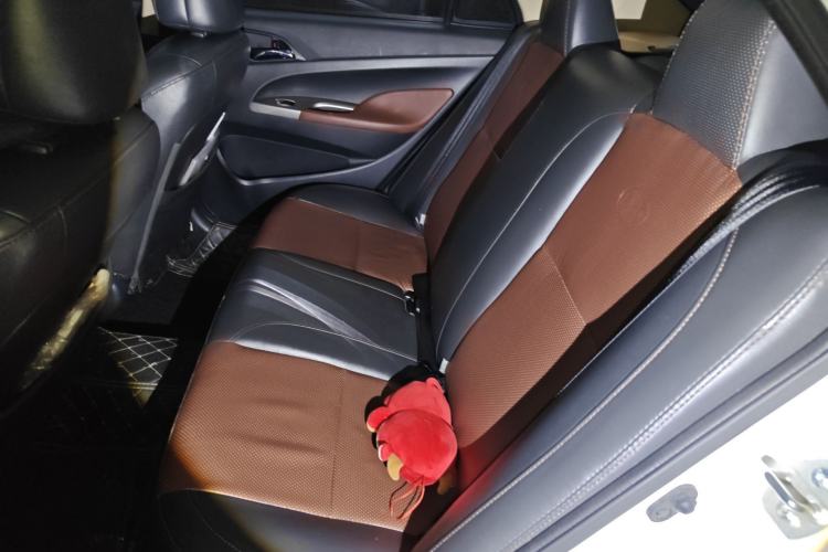 Used BYD F3 2015 Energy-Efficient Model 1.5L Manual Comfort Edition
