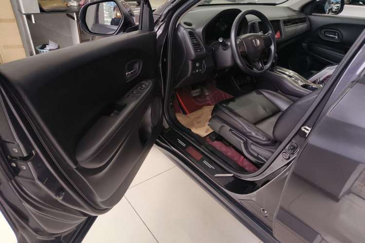 Used Honda Vezel 2020 1.5L CVT Elite Edition