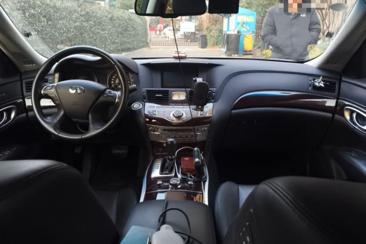 Used Infiniti Q70 2015 Q70L 2.5L Luxury Edition