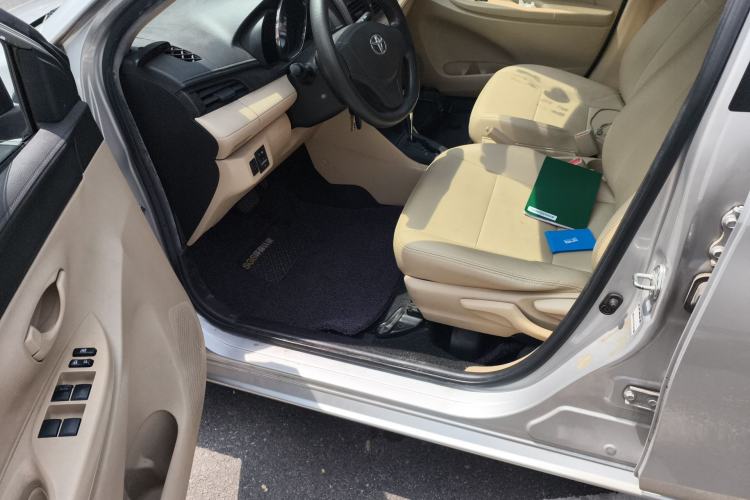 Used Toyota Vios 2014 1.5L Automatic ZhiZhen Edition Driver Seat