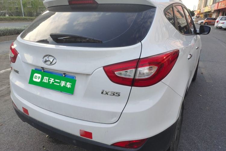 Used Hyundai ix35 2015 2.0L Automatic 2WD Smart Version China V Standard
