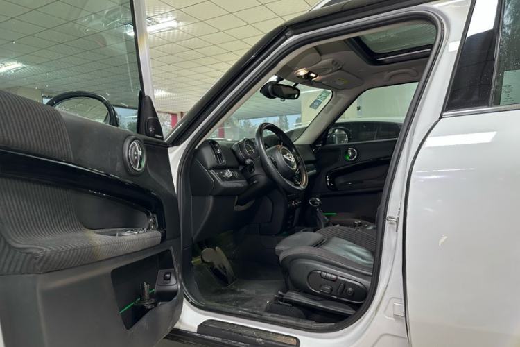 Used MINI Countryman 2017 1.5T COOPER ALL4 Traveler
