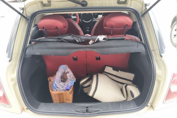 Used MINI 2011 1.6L ONE
