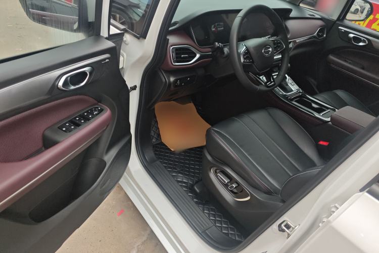 Used GAC Trumpchi M6 2023 PRO 270T DCT Luxury Edition
