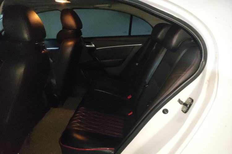 Used Geely Auto Emgrand 2015 Sedan 1.3T Manual Upward Edition