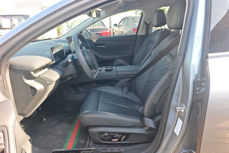 Used Baojun Enjoy 2025 Plug-in Hybrid 140km Luxury Edition Left Front Seat