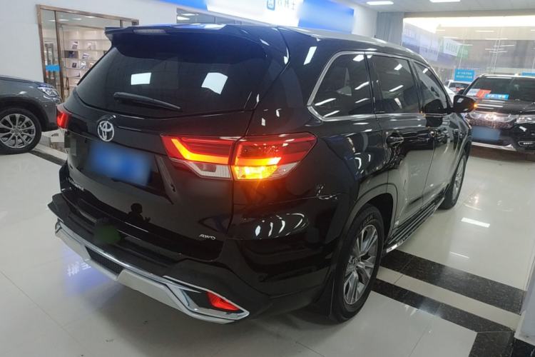 Used Toyota Highlander 2018 2.0T Four-Wheel Drive Elite Edition 7 Seats China VI Standard