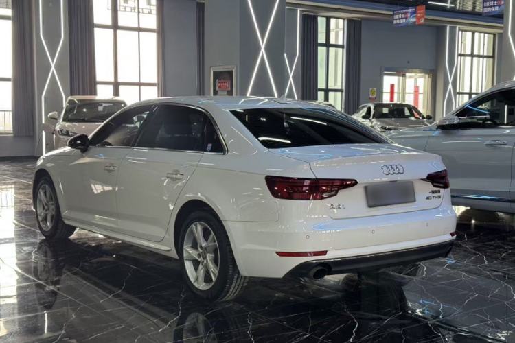 Used Audi A4L 2018 30th Anniversary Edition 40 TFSI Trendy Model