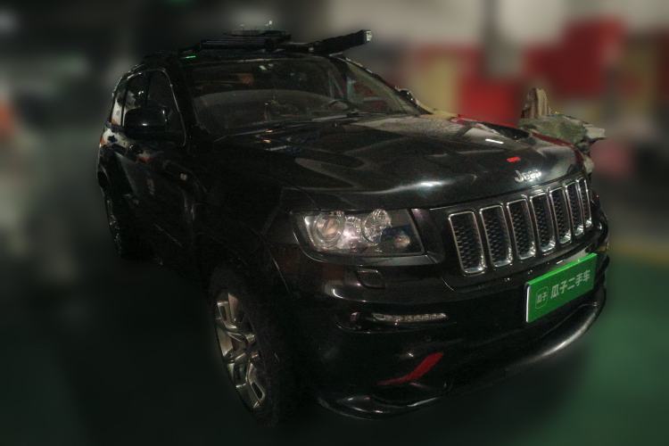 Used Jeep Grand Cherokee SRT 2012 6.4L SRT8 Front Right 45 Deg