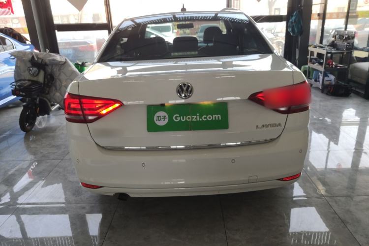 Used Volkswagen Lavida 2015 1.6L Automatic Comfort Edition Rear