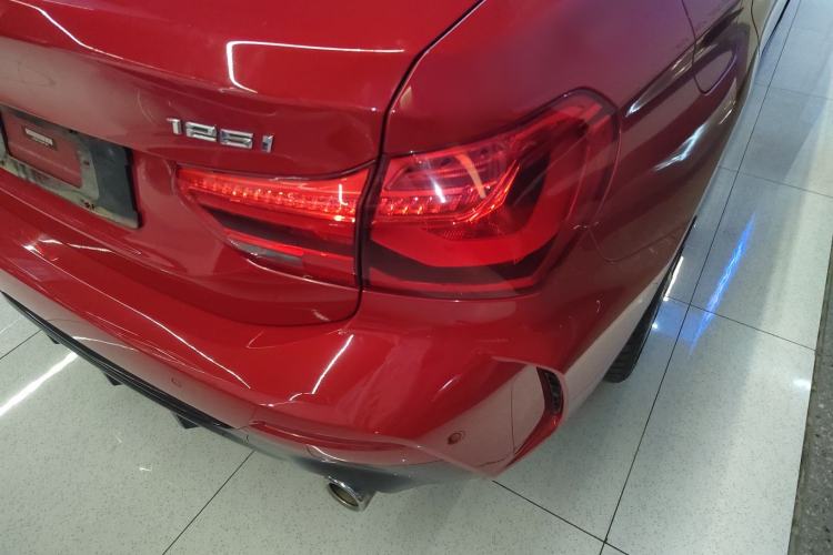 Used BMW 1 Series 2020 125i Leading Model M Sport Package Exterior 3