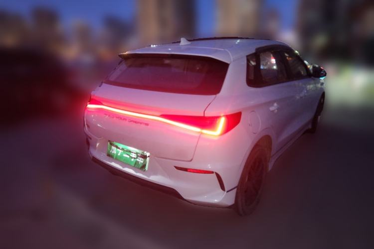 Used BYD e2 2019 400 Travel Edition