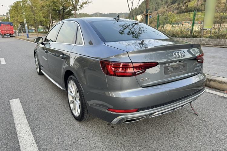 Used Audi A4L 2019 40 TFSI Fashion Version China V