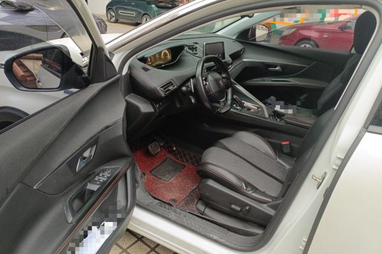 Used Peugeot 5008 2017 380THP 7-Seater Elite Edition