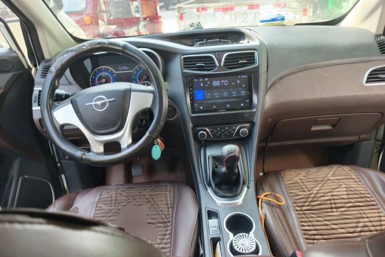 Used Haima V70 2016 2.0L Manual - Enjoyment Version 6 Seats