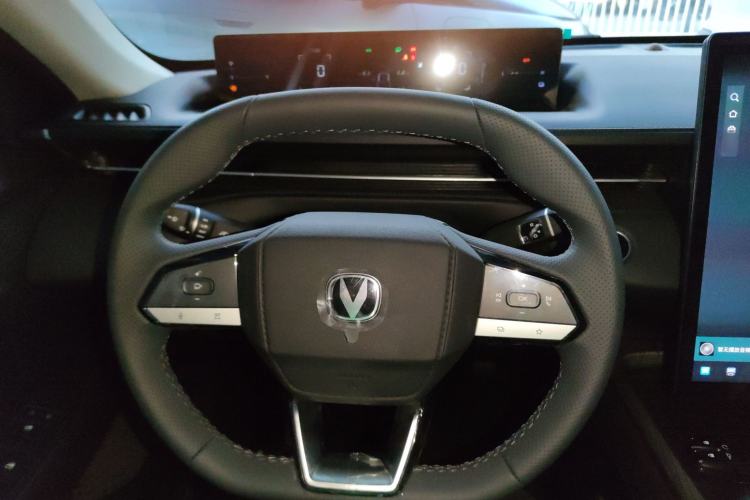 Used Changan Eado PHEV 2025 Smart New Blue Whale 145KM Battleship Edition