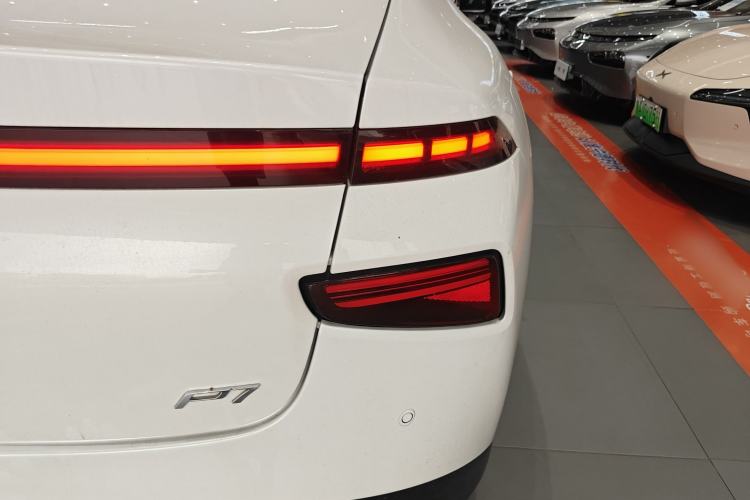 Used XPeng P7 2021 480N Right Rear Taillight