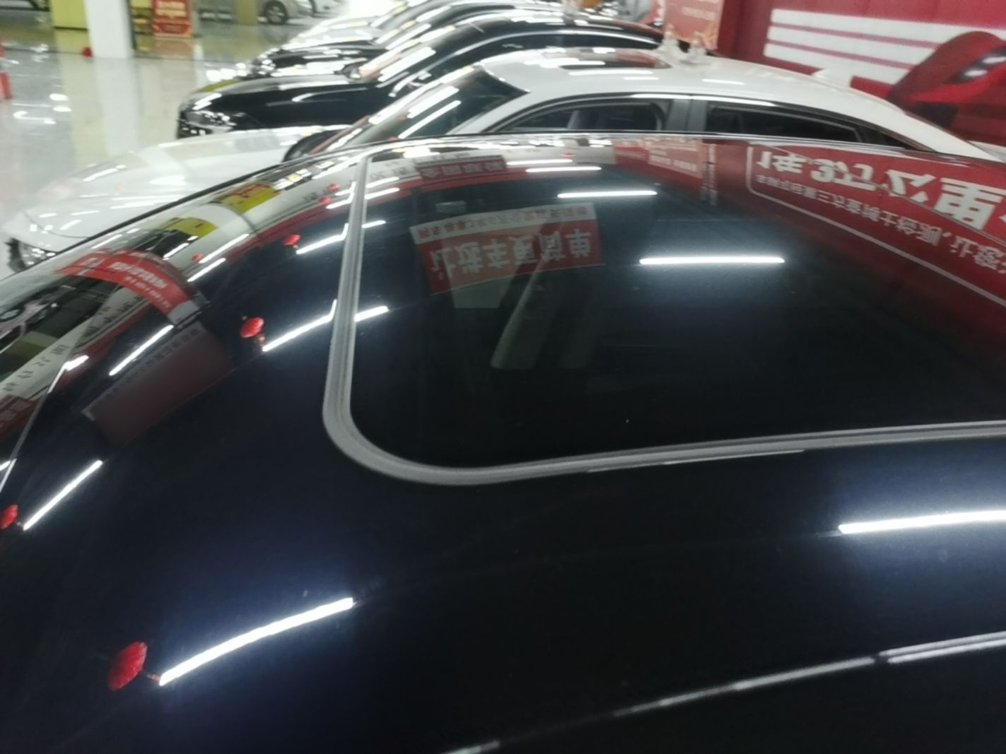 Hongqi H5 2025 2.0T Automatic Flag Edition – 500 000 Units Commemorative Version — снимка 7