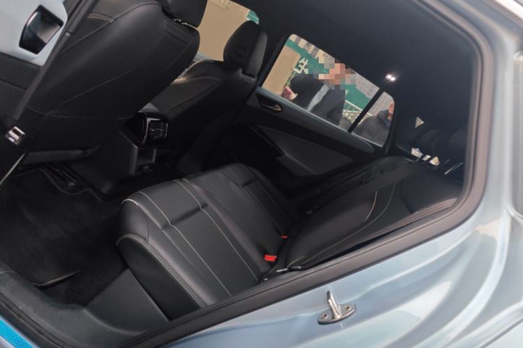 Used Volkswagen ID.4 X 2023 Pure Long-Range Version Left Rear Seat