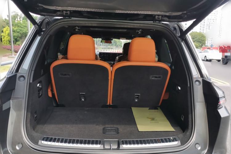 Used Li Auto L9 2022 Max model