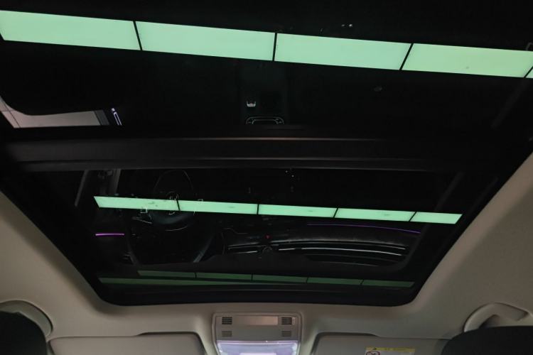 Used Volkswagen Magotan 2018 330TSI DSG Luxury Model Headliner