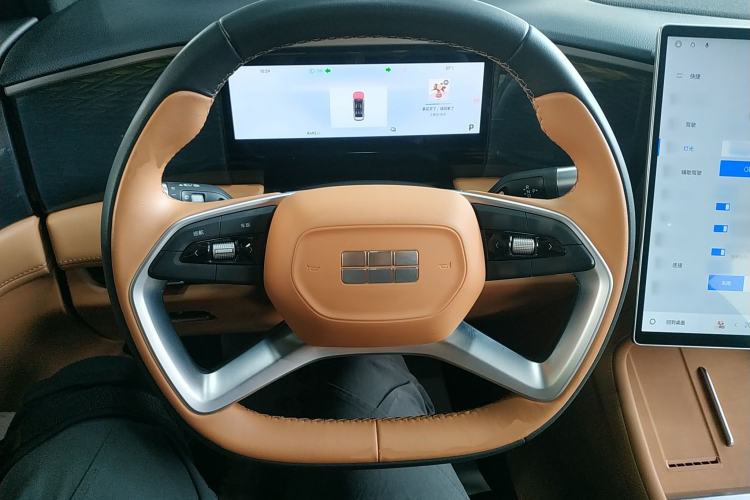 Used Geely Galaxy L7 2025 EM-i 115km Exploration+ Edition Steering Wheel