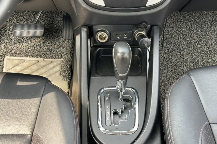 Used Changan CS35 2016 1.6L Automatic Luxury Model China IV Standard
