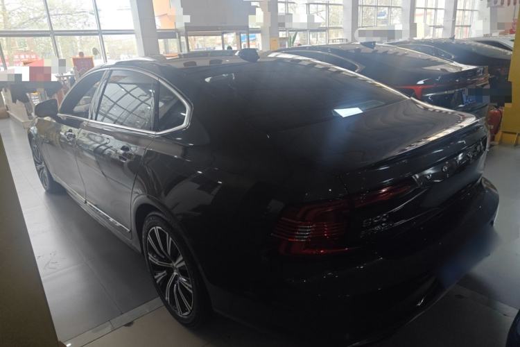 Used Volvo S90 2021 B5 Zhiyuan Luxury Edition
