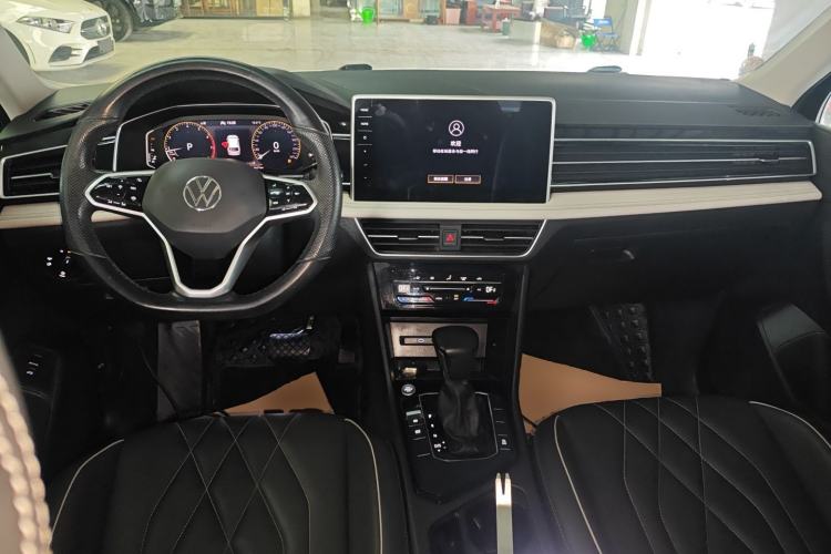 Used Volkswagen Tiguan L 2022 330TSI Automatic Two-Wheel Drive Smart Edition