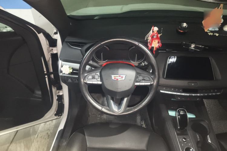 Used Cadillac XT4 2021 28T Two-Wheel Drive Luxury Version